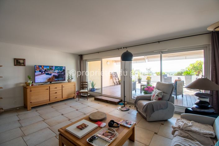 Image No.14-2 Bed Apartment for sale