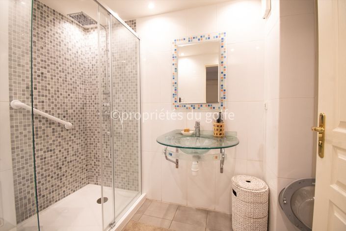 Image No.20-2 Bed Apartment for sale