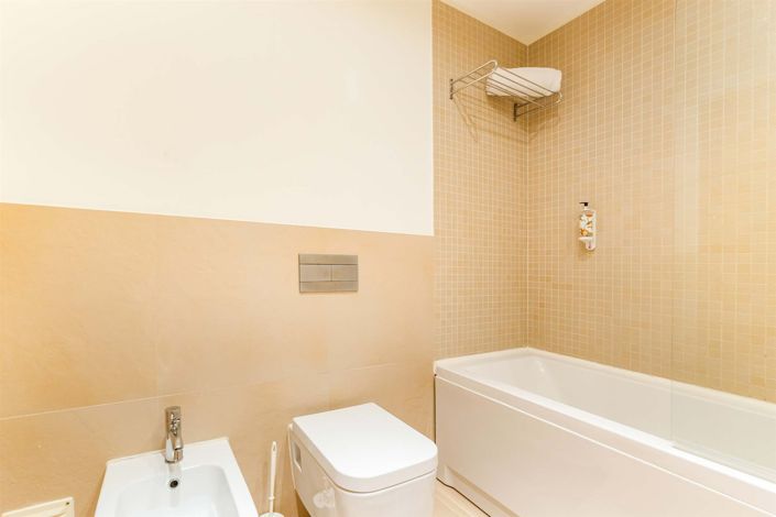 Image No.17-1 Bed Apartment for sale