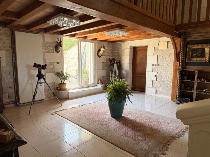 Image No.30-4 Bed House for sale