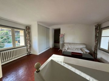 a7hg3ui1rs2i022310