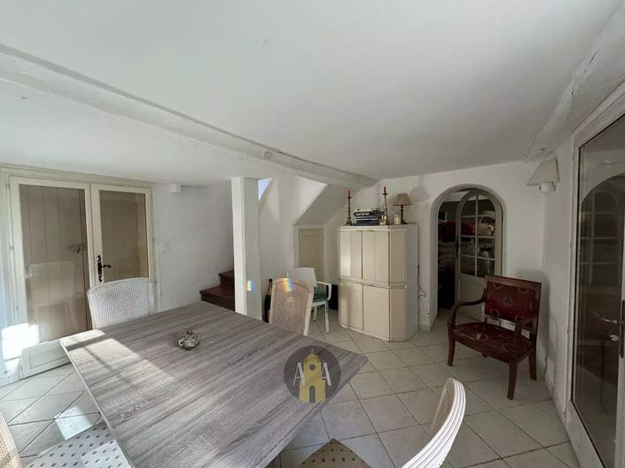 Image No.13-3 Bed House for sale