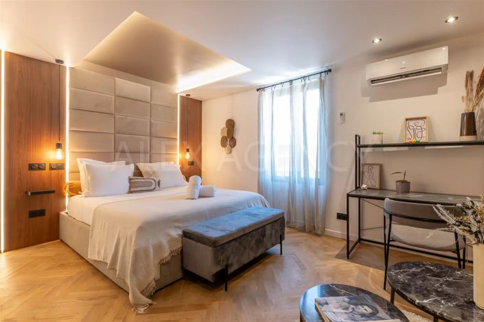 Image No.14-6 Bed House for sale