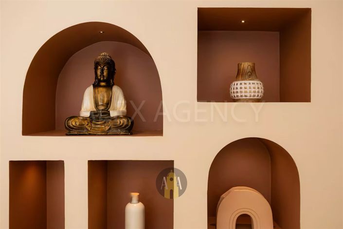 Image No.22-6 Bed House for sale