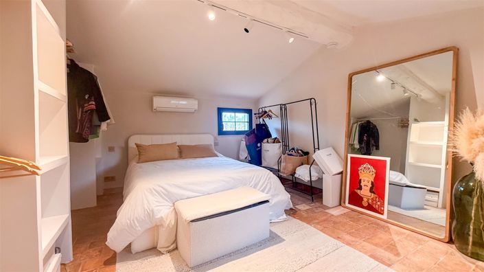 Image No.11-4 Bed House for sale
