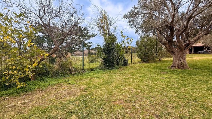 Image No.17-4 Bed House for sale