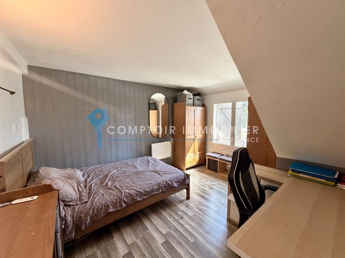 Image No.11-4 Bed House for sale