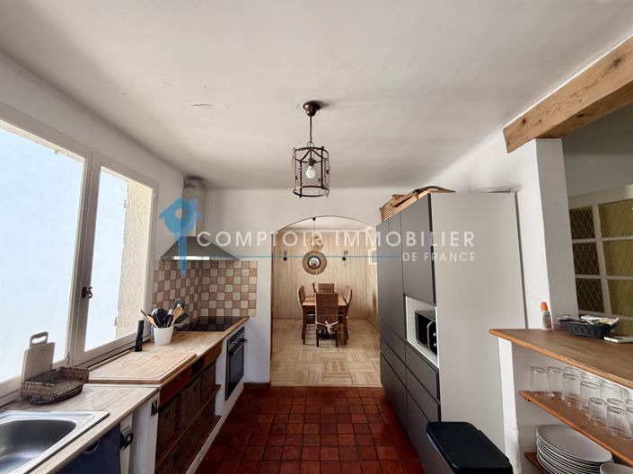 Image No.20-4 Bed House for sale