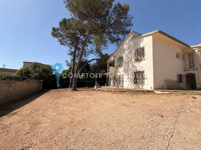 Image No.4-4 Bed House for sale