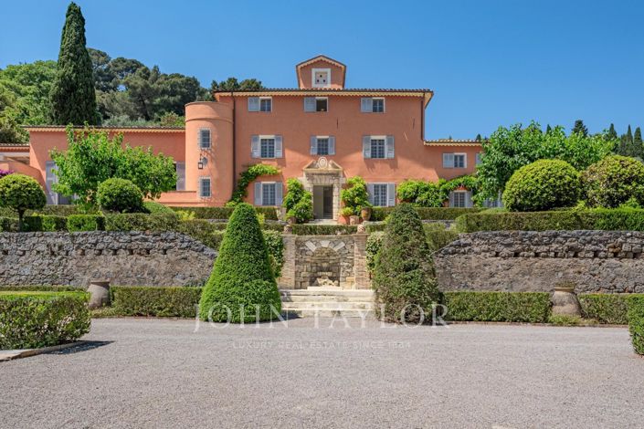 Image No.33-8 Bed House for sale