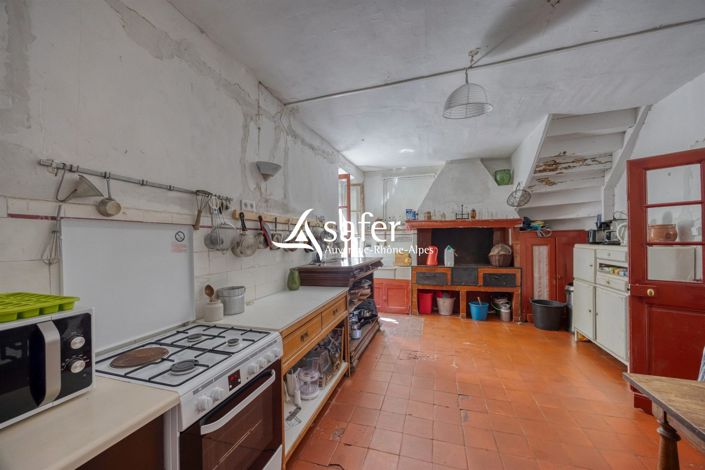 Image No.2-6 Bed House for sale