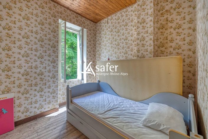 Image No.5-6 Bed House for sale