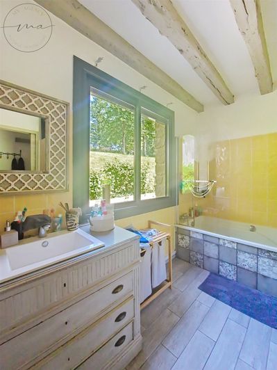 Image No.18-2 Bed House for sale