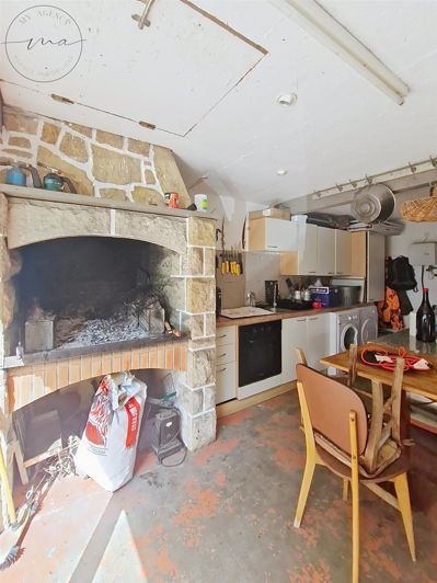 Image No.19-2 Bed House for sale