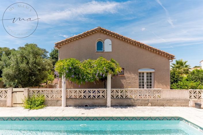 Image No.12-5 Bed House for sale