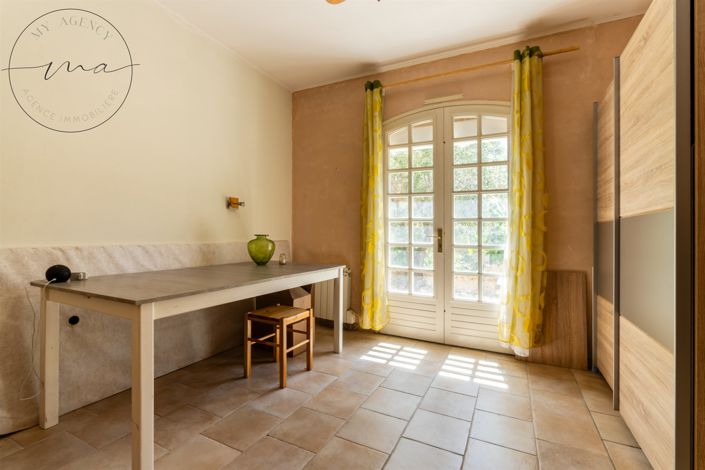 Image No.59-5 Bed House for sale