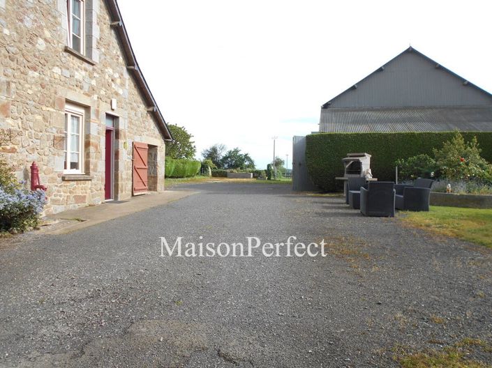 Image No.8-3 Bed House for sale