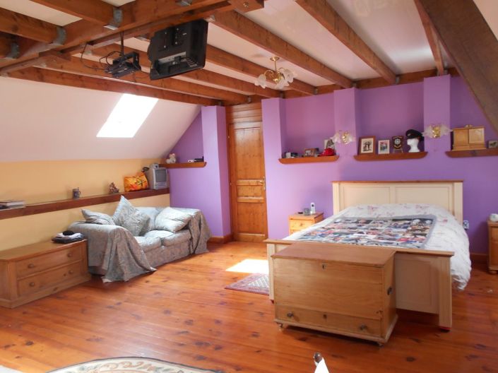 Image No.8-3 Bed House for sale