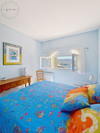 Image No.11-3 Bed House for sale