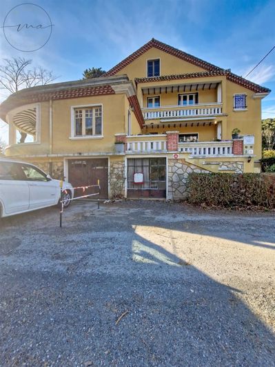 Image No.25-7 Bed House for sale