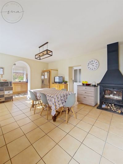 Image No.4-7 Bed House for sale