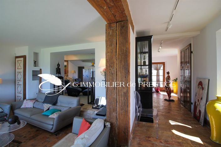 Image No.14-7 Bed House for sale