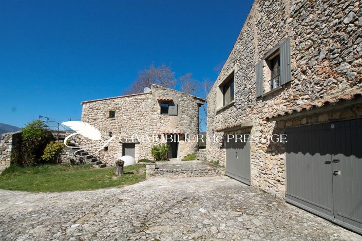 Image No.18-7 Bed House for sale