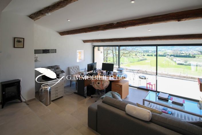 Image No.25-7 Bed House for sale