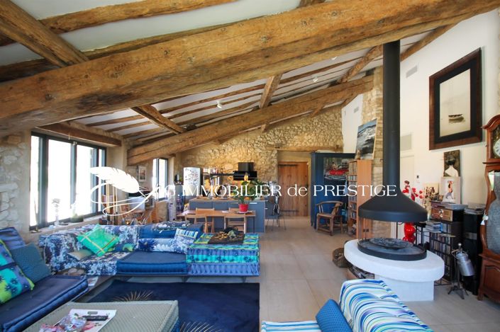 Image No.27-7 Bed House for sale
