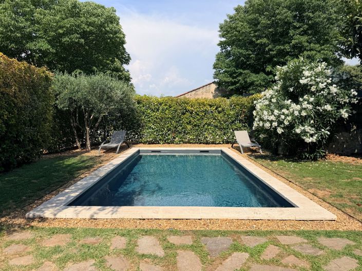 Image No.2-6 Bed House for sale