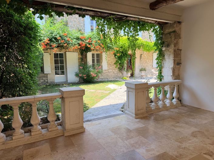 Image No.3-6 Bed House for sale