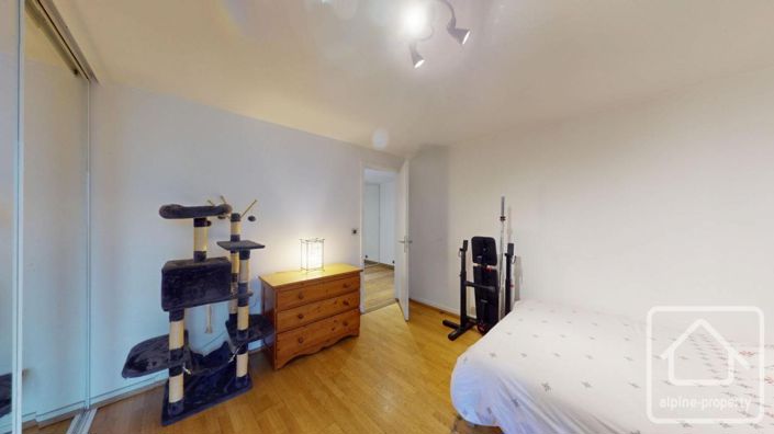 Image No.14-3 Bed Apartment for sale