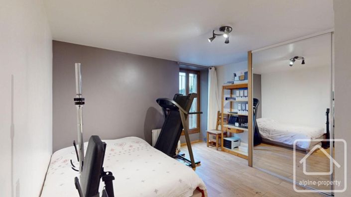 Image No.15-3 Bed Apartment for sale