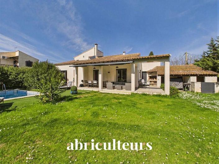 Family Home - 135 m² - Arles Trinquetaille