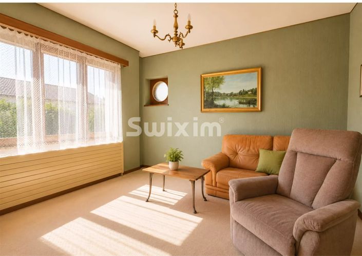 Image No.8-5 Bed House for sale