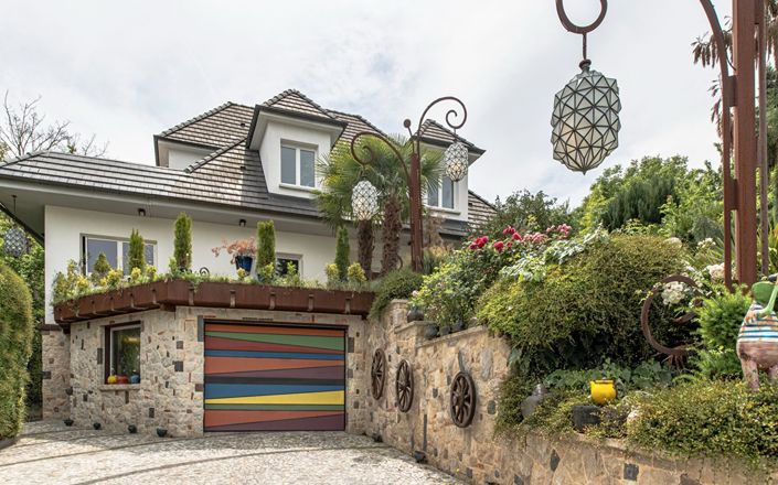 Contemporary Elegance And Landscaped Garden In Southern Alsace