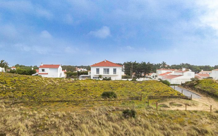 Image No.5-6 Bed House for sale