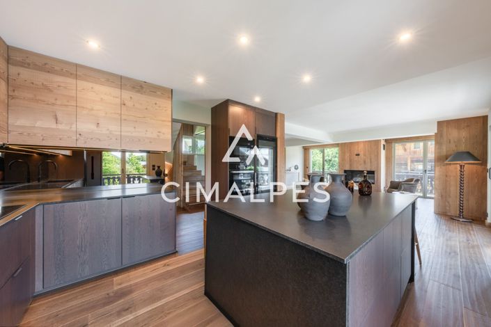 Image No.7-4 Bed House for sale