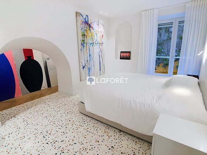 Image No.8-3 Bed Apartment for sale