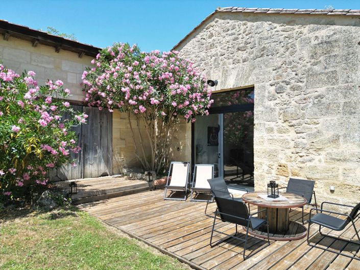 Image No.17-7 Bed House for sale