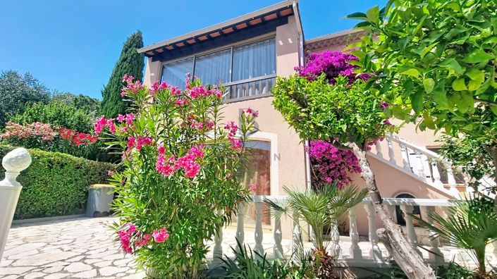 Image No.3-4 Bed House for sale