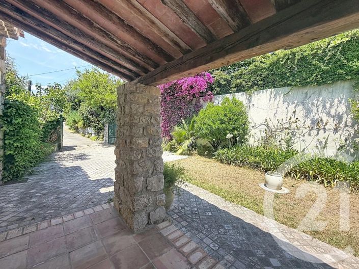 Image No.22-3 Bed House for sale