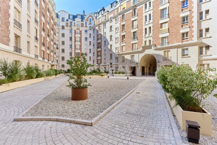 Image No.14-3 Bed Apartment for sale