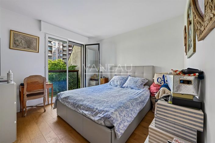 Image No.10-4 Bed Apartment for sale