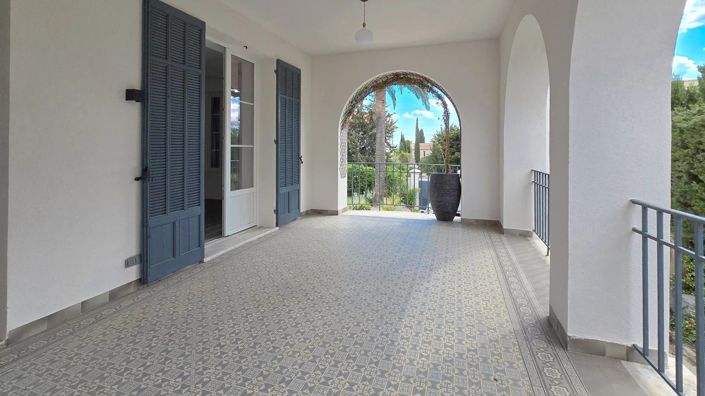 Image No.16-6 Bed House for sale