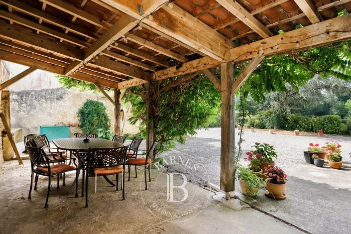 Image No.12-5 Bed House for sale