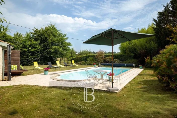 Image No.4-5 Bed House for sale