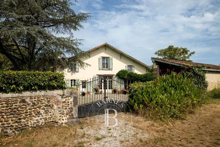 Image No.5-5 Bed House for sale