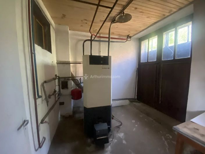 Image No.9-3 Bed House for sale
