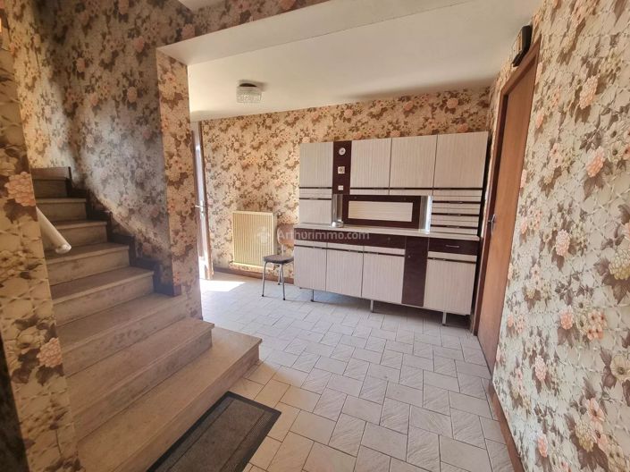 Image No.12-5 Bed House for sale